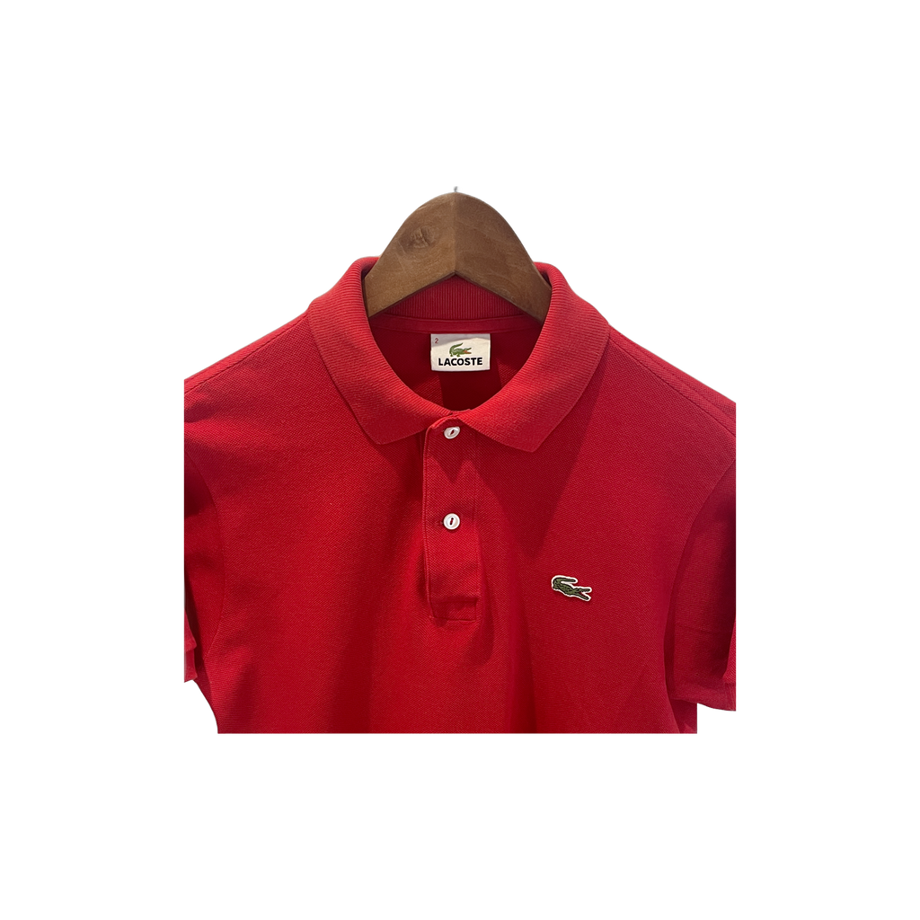 Polo Lacoste rouge - détail
