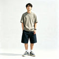Short baggy Phat Farm denim indigo vue de face porté par mannequin - Epok Label