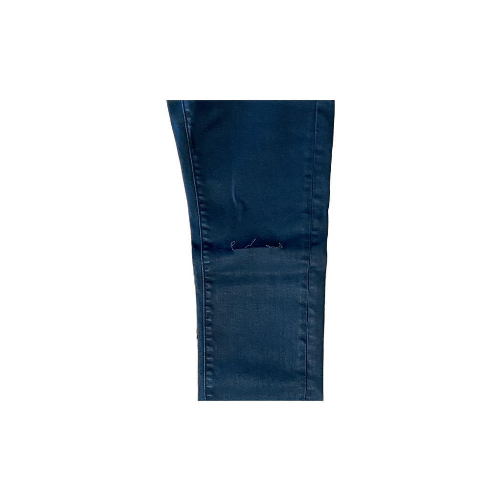 The Kooples W25 – détail genoux déchirés
