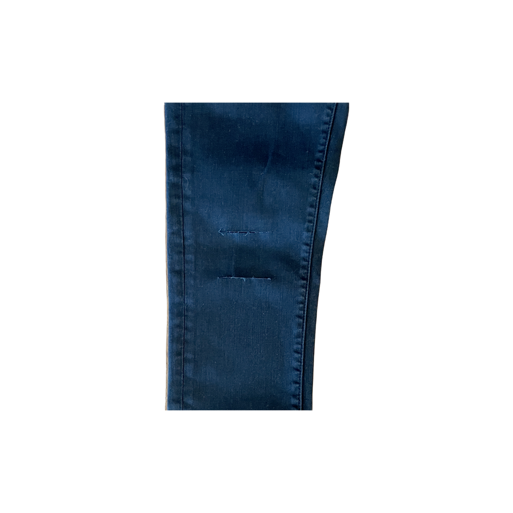The Kooples W25 – détail genoux déchirés 2
