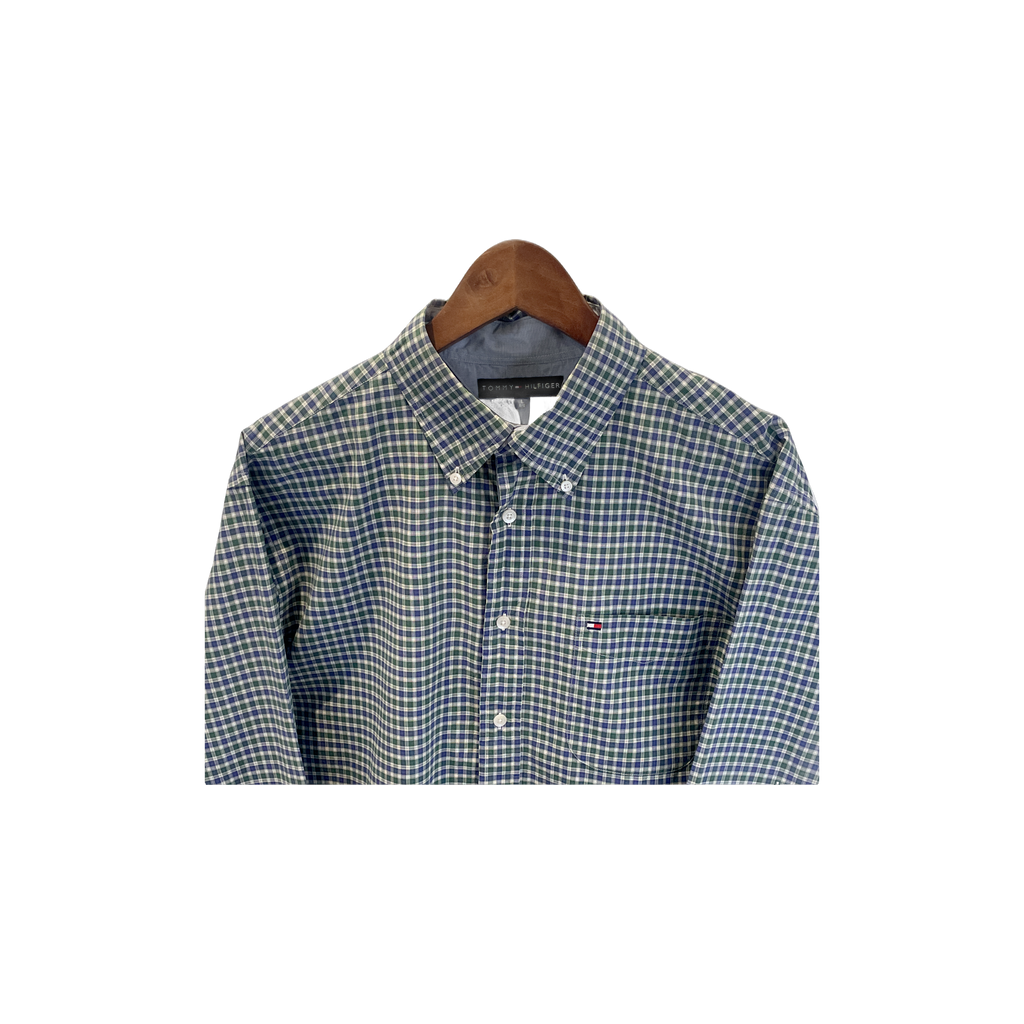 Chemise Tommy Hilfiger à carreaux blanc et bleu - détail