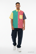 Chemise Karl Kani rayures colorées vert jaune rouge bleu marine mannequin baskets